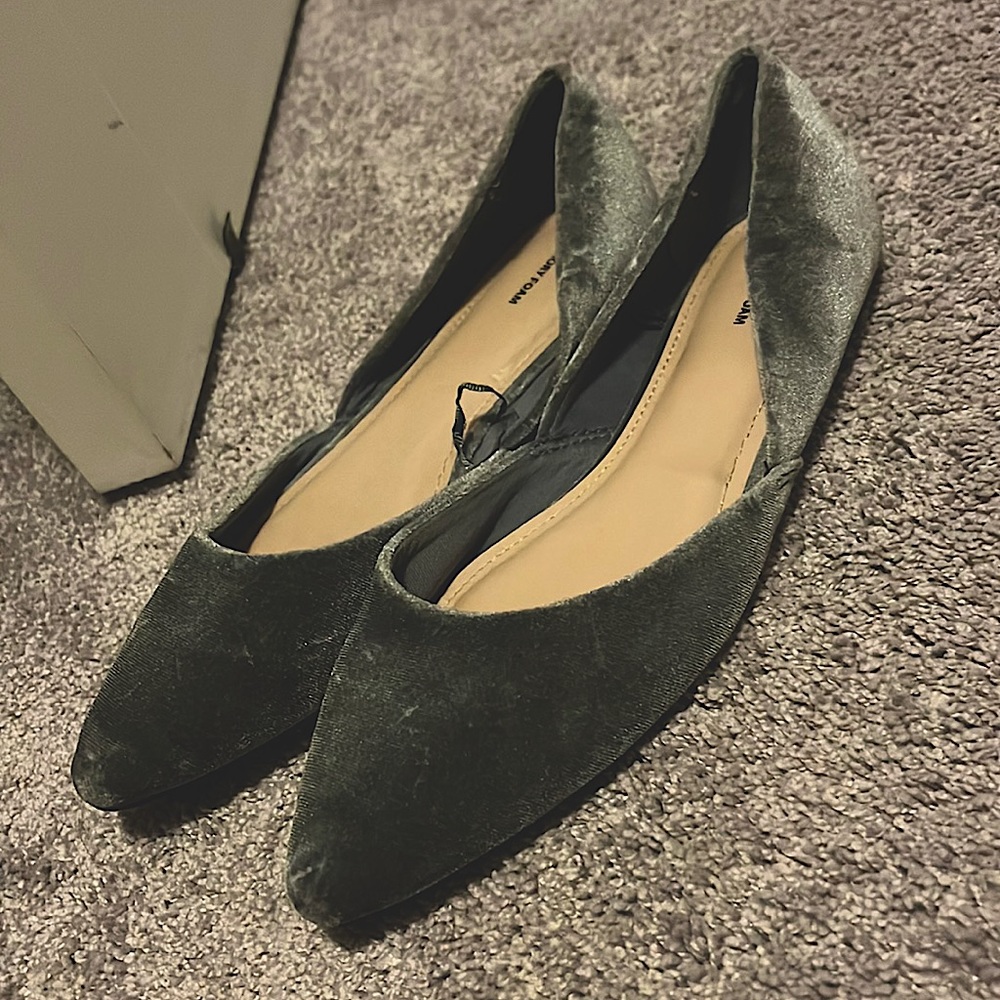 Velvet Ballet Flats (Soft Gray) - Size 8.5